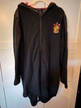 Gryffindor Black Zip-Up Robe Hoodie